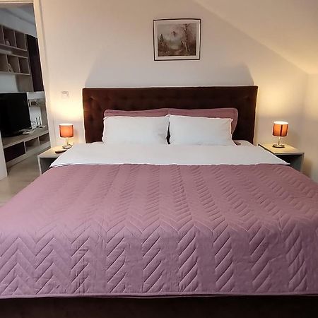 Simona Apartament Palas Mall Iasi Ngoại thất bức ảnh