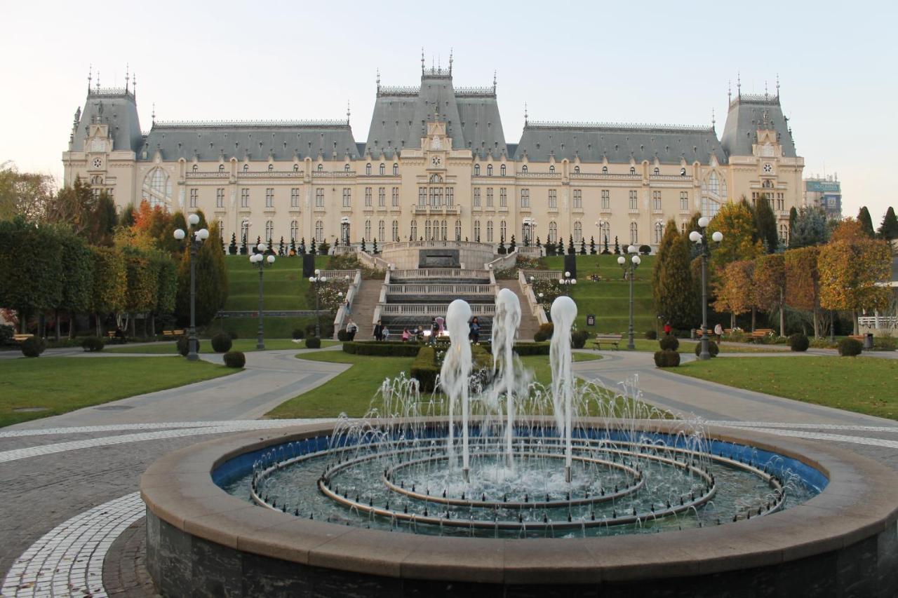 Simona Apartament Palas Mall Iasi Ngoại thất bức ảnh